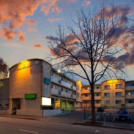 University Inn & Suites Berkeley Exteriör bild