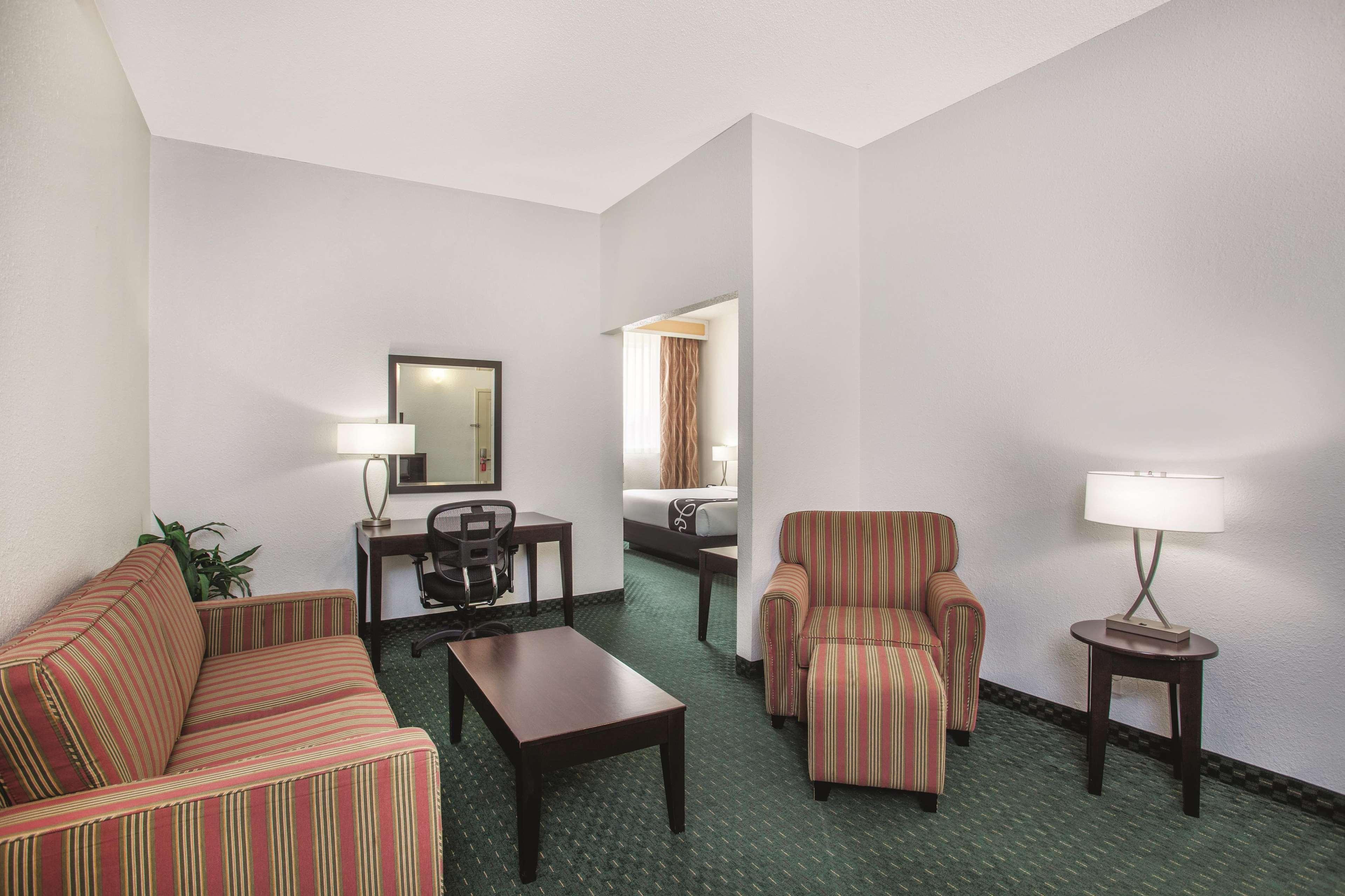 University Inn & Suites Berkeley Exteriör bild