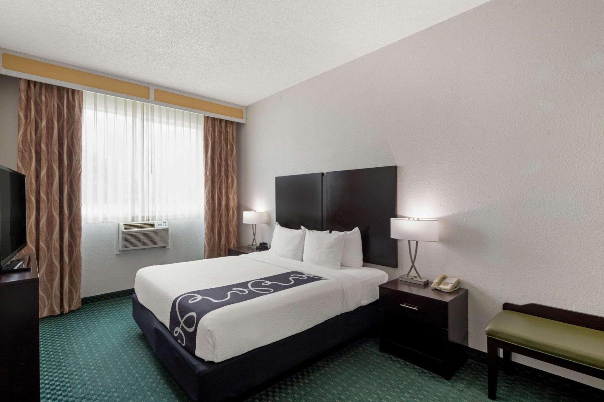 University Inn & Suites Berkeley Rum bild